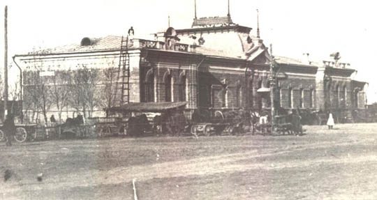 Здание старого ж/д вокзала Актюбинска